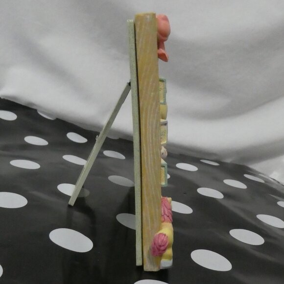 PRECIOUS MOMENTS | Jesus Loves Me | Girl Praying With Doll | 4x6" Photo Frame - Picture 9 of 13